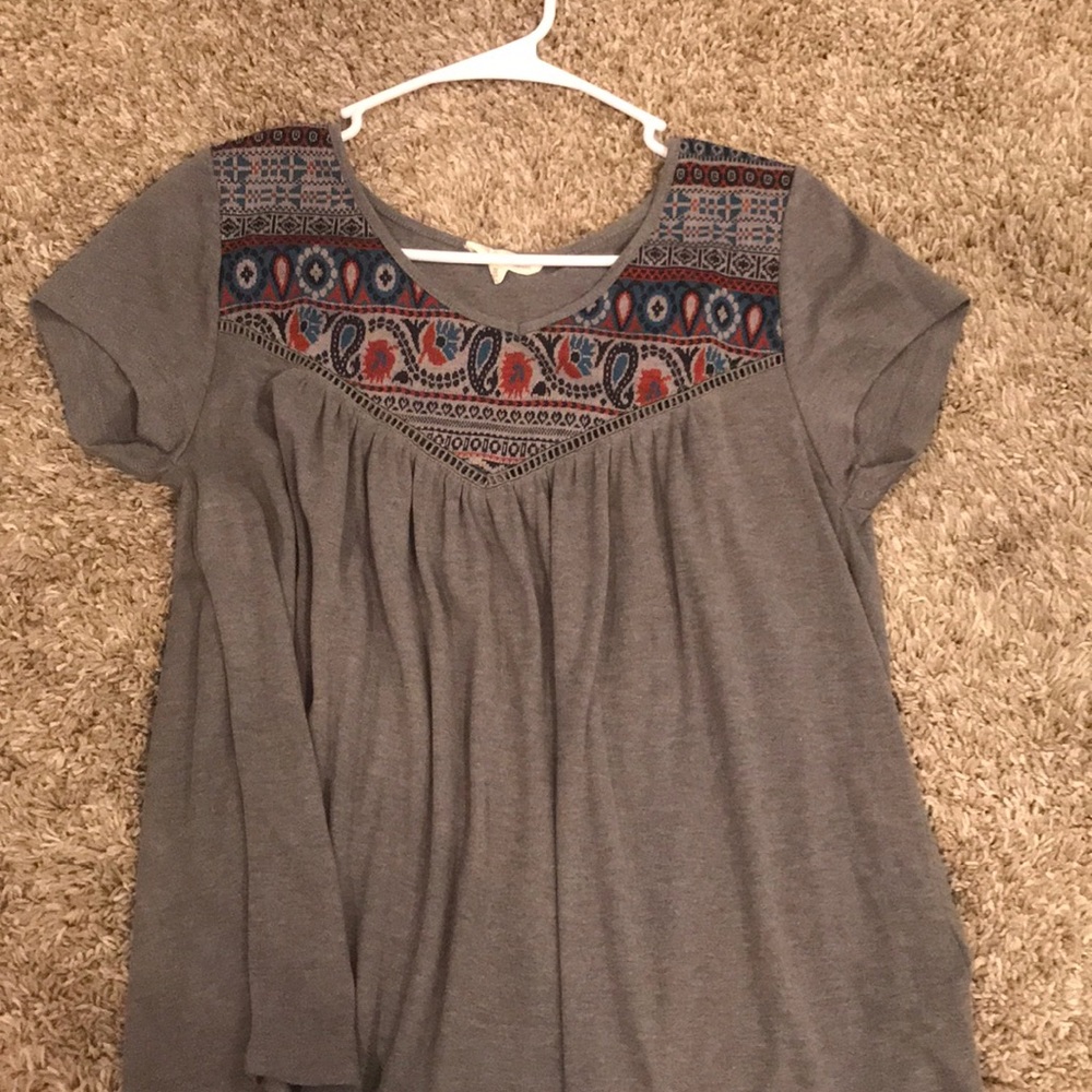 boho boutique tee
